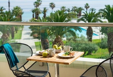 Нощувка на база Закуска и вечеря,Закуска, обяд и вечеря в Kassandra Palace Hotel & Spa 5*, Криопиги, Халкидики - Снимка