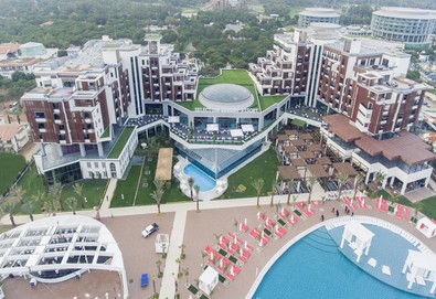 Почивка в Турция с автобус! 7 нощувки на човек на база Ultra all inclusive в Selectum Luxury Resort 5*, Анталия, Турска ривиера с организиран автобусен транспорт от София - Снимка