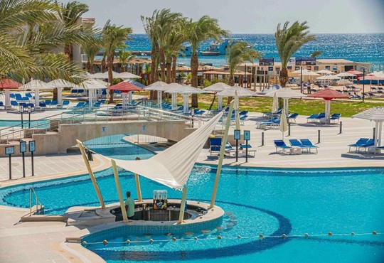 Amarina Abu Soma Resort & Aqua Park - снимка - 3