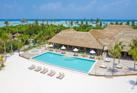 Innahura Maldives Resort  - снимка - 2