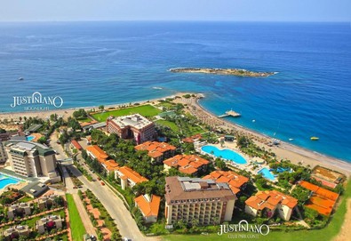 Самолетна почивка в Турция! 7 нощувки на човек на база All inclusive в Justiniano Park Conti 0*, Алания, Турска ривиера с двупосочен чартърен полет от София - Снимка