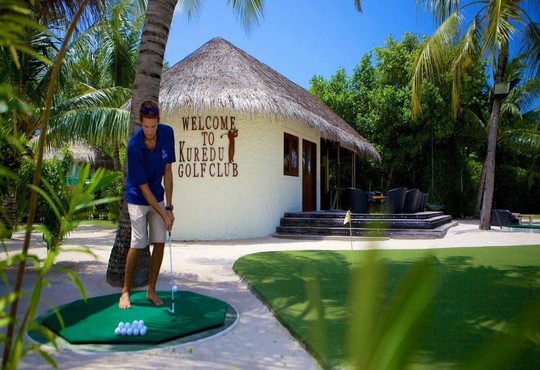 Komandoo Maldives Island Resort - снимка - 12