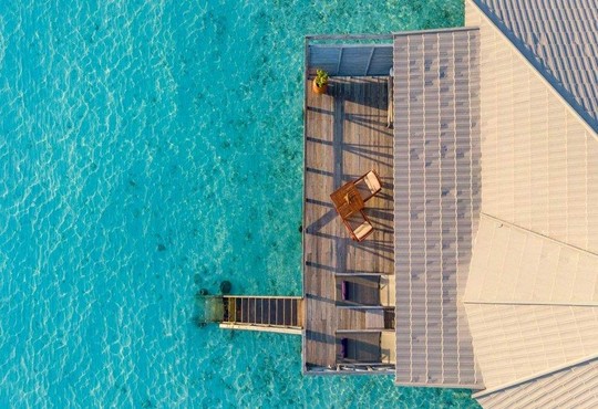 Komandoo Maldives Island Resort - снимка - 19