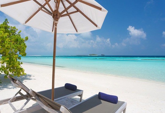 Komandoo Maldives Island Resort - снимка - 20