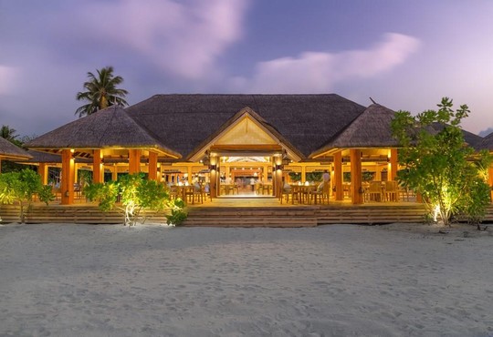 Kudafushi Resort & Spa - снимка - 6