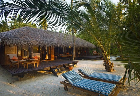 Medhufushi Island Resort - снимка - 13