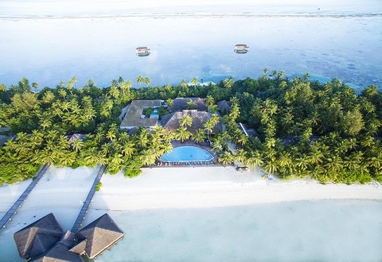 Medhufushi Island Resort - снимка - 3