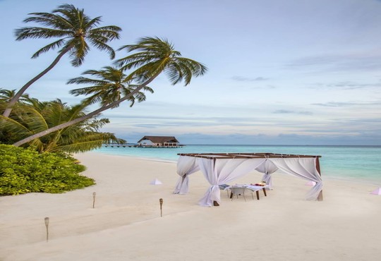 Mercure Maldives Kooddoo Resort - снимка - 5