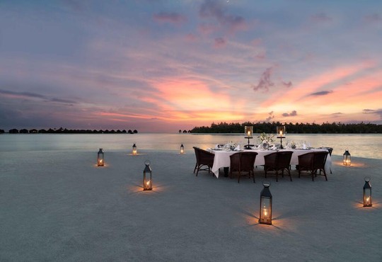 Naladhu Maldives - снимка - 3