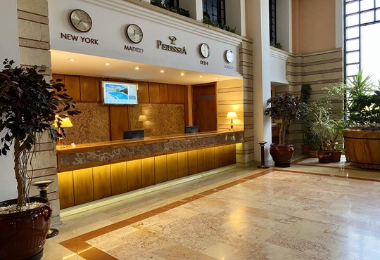 Perissia Hotel & Convention Center - снимка - 2