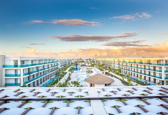 Serenade Punta Cana Beach & Spa Resort - снимка - 1