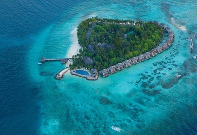 Самолетна почивка в Малдиви! 7 нощувки на човек на база All inclusive в Taj Coral Reef Resort & Spa 0*, Малдиви, Малдиви с двупосочен чартърен полет от София - Снимка
