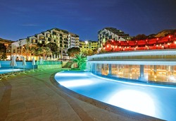 Cornelia Deluxe Resort - Снимка