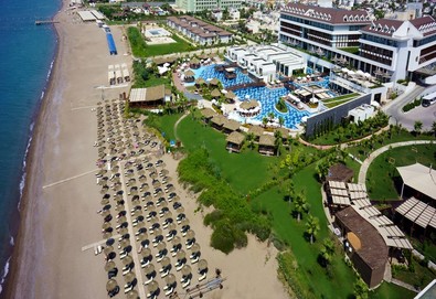 Самолетна почивка в Турция! 7 нощувки на човек на база All inclusive в Tui Blue Sherwood Belek 0*, Белек, Турска ривиера с двупосочен чартърен полет от Варна - Снимка