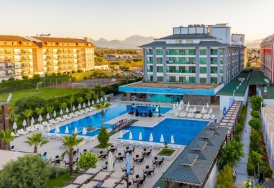 Самолетна почивка в Турция! 7 нощувки на човек на база All inclusive в Fun&sun Family Life Belek 0*, Белек, Турска ривиера с двупосочен чартърен полет от София - Снимка