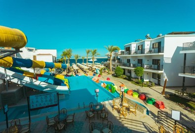 Самолетна почивка в Египет! 7 нощувки на човек на база All inclusive в La Rosa Waves Beach 0*, Хургада, Червено Море с двупосочен чартърен полет от София - Снимка