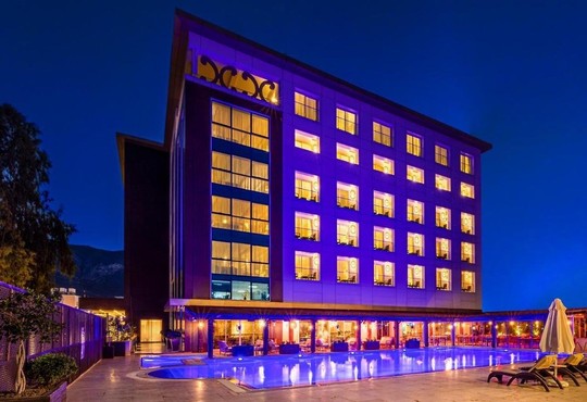 Grand Pasha Hotel & Spa Kyrenia - снимка - 2