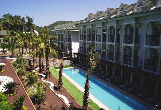 Green Forest Holiday Village - снимка - 3