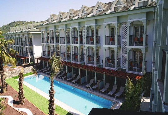 Green Forest Holiday Village - снимка - 30