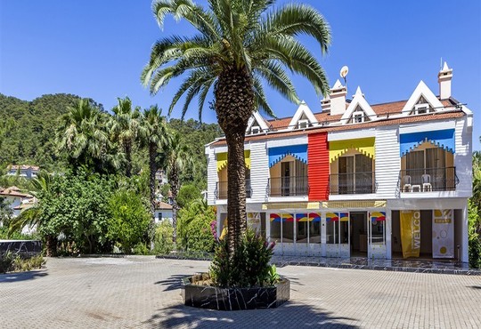 Smart Voxx Resort Hotel - снимка - 9