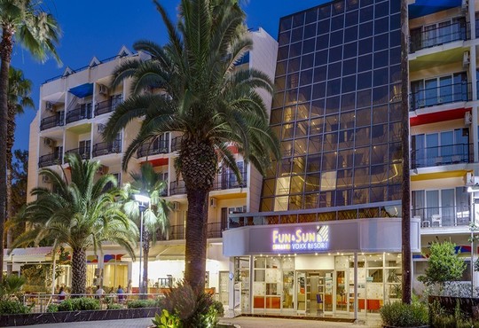 Smart Voxx Resort Hotel - снимка - 15