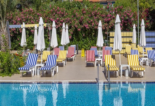 Smart Voxx Resort Hotel - снимка - 18