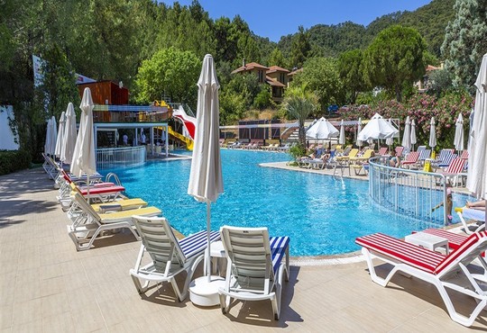 Smart Voxx Resort Hotel - снимка - 22