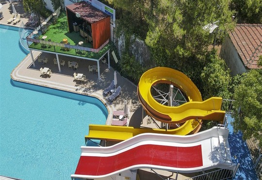 Smart Voxx Resort Hotel - снимка - 24