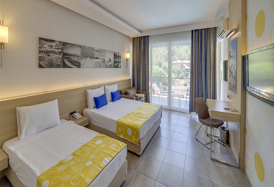 Smart Voxx Resort Hotel - снимка - 41