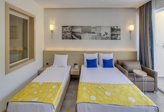 Smart Voxx Resort Hotel - снимка - 43