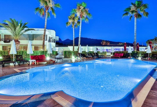 Voxx Marmaris Beach Resort - снимка - 7
