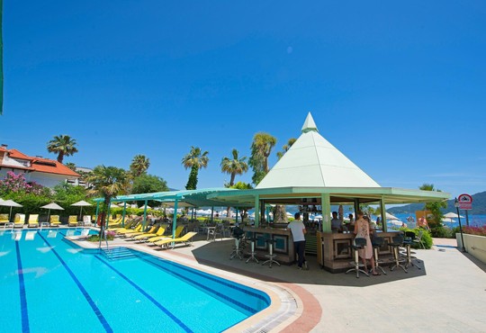 Flamingo Beach Hotel - снимка - 17
