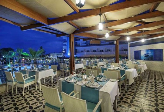 Seashell Resort &  Spa - снимка - 17