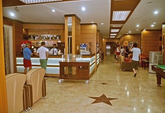 Galaxy Beach Hotel - снимка - 6