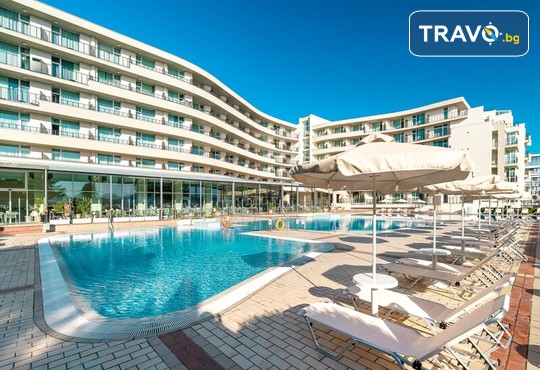 Хотел Феста Панорама 4* - снимка - 1