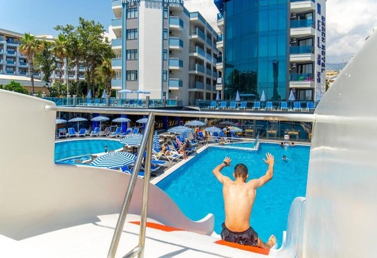 Relax Beach Hotel - снимка - 24