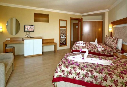 Hedef Beach Resort - снимка - 12