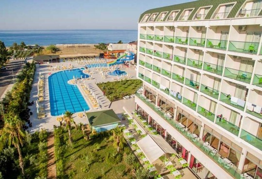 Hedef Beach Resort - снимка - 1