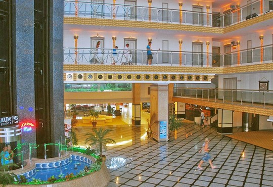 Holiday Park Resort - снимка - 15