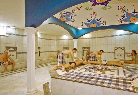 Holiday Park Resort - снимка - 6