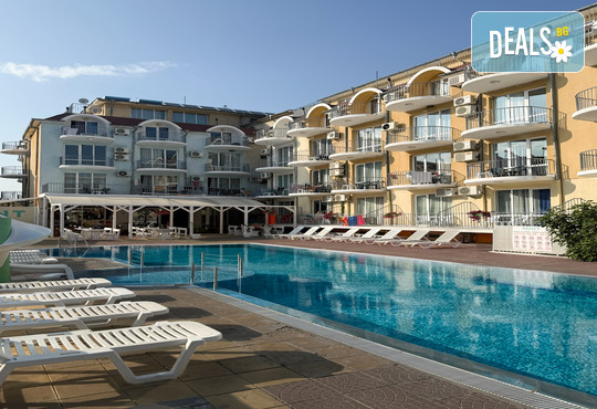 Хотел Минт 2* - снимка - 1