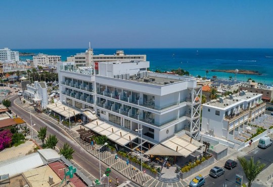 Protaras Plaza Hotel - снимка - 1