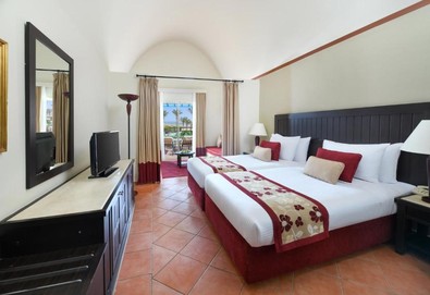 Самолетна почивка в Египет! 7 нощувки на човек на база All inclusive в Jaz Magic World Sharm 0*, Шарм Ел Шейх, Червено Море с двупосочен чартърен полет от София - Снимка