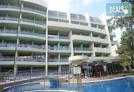 Хотел Перуника 3* - снимка - 2