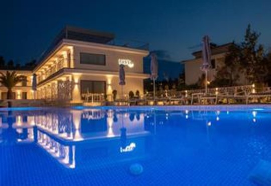 Laguna Resort 4* - снимка - 1
