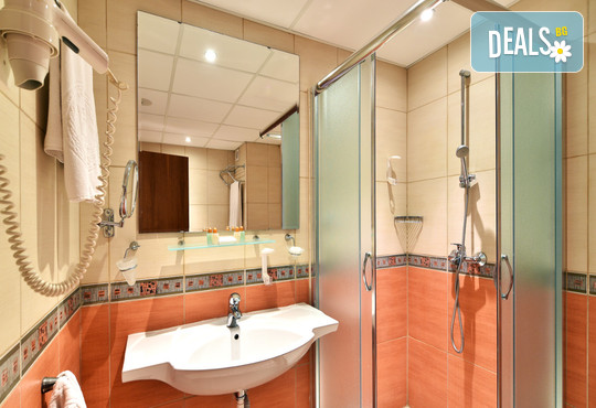 Хотел Естрея Резиденс 4* - снимка - 9