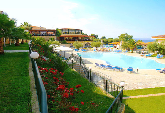 Village Mare 4* - снимка - 4