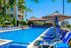 Хотел Вемара Клуб - Снимка