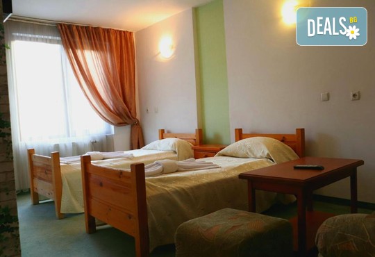 Семеен Хотел Лили 3* - снимка - 16