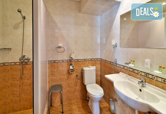 Хотел Естрея Палас 4* - снимка - 8